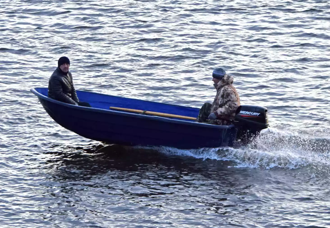 Стеклопластиковая лодка Neman-340 (тримаран) в Серпухове