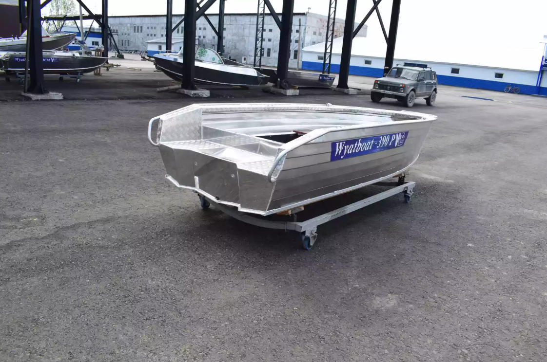Алюминиевая лодка Wyatboat-390Р Увеличенный борт в Серпухове