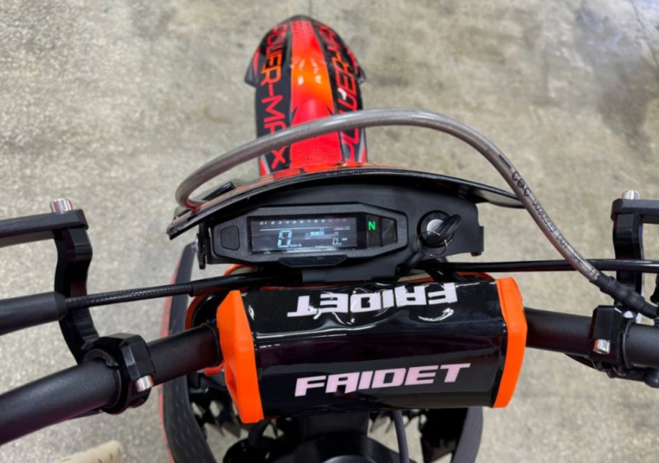 Кроссовый мотоцикл FAIDET PR300 MAX WP в Серпухове