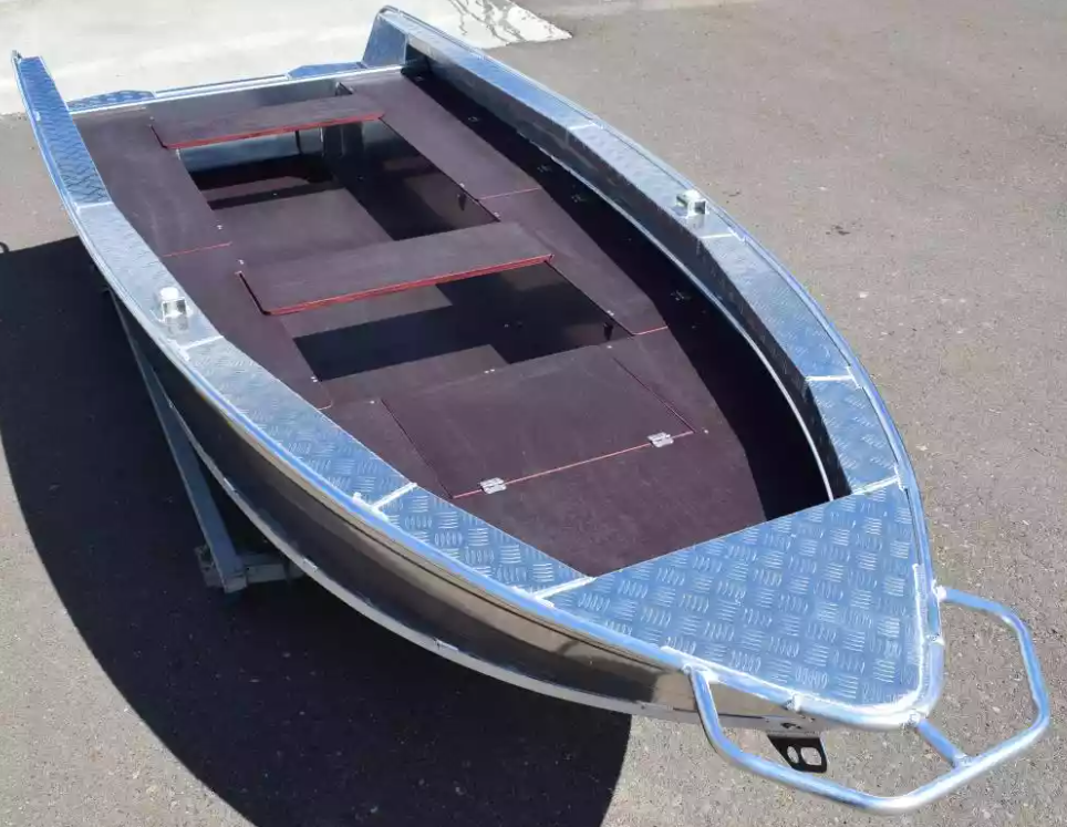 Алюминиевая лодка Wyatboat-390РМ в Серпухове
