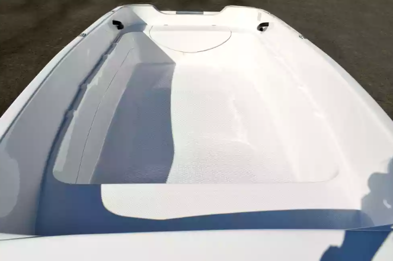 Стеклопластиковая лодка Пингвин (тримаран) в Серпухове