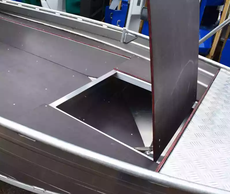 Алюминиевая лодка  Wyatboat-430 Master в Серпухове