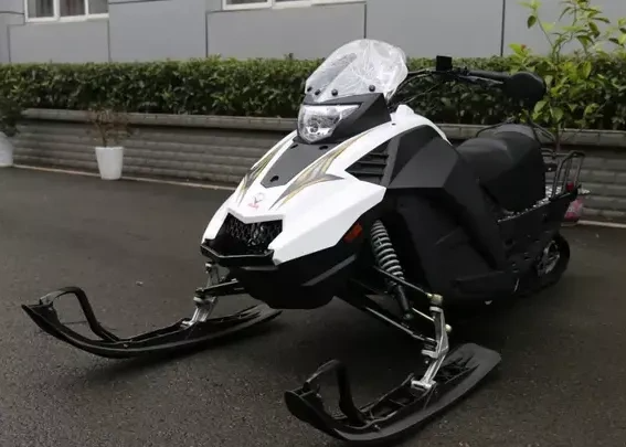 Снегоход ULAR 220 в Серпухове