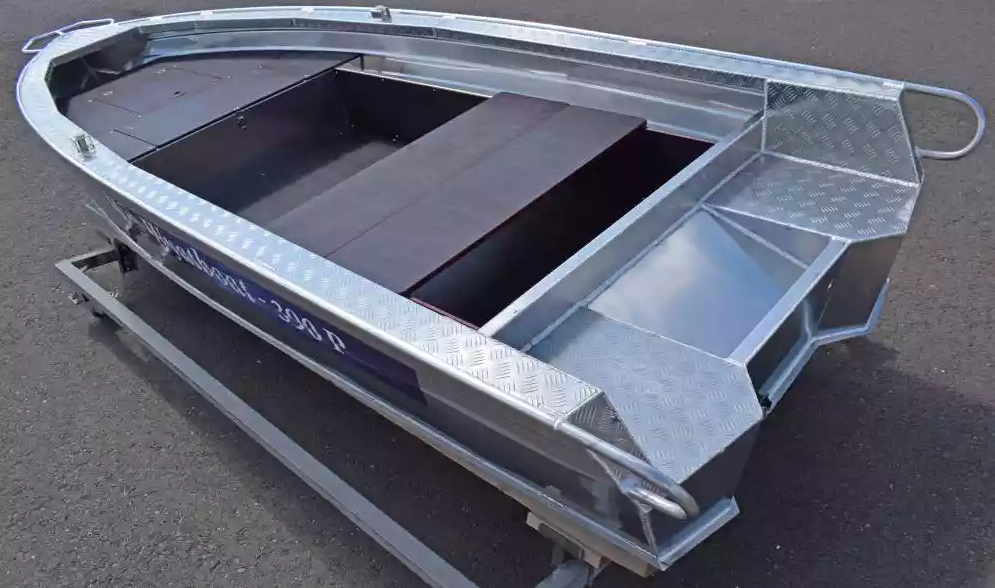 Алюминиевая лодка Wyatboat-390Р Fish в Серпухове