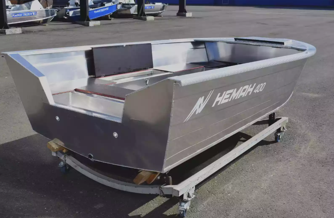 Алюминиевая лодка Неман-400 Р PRO в Серпухове