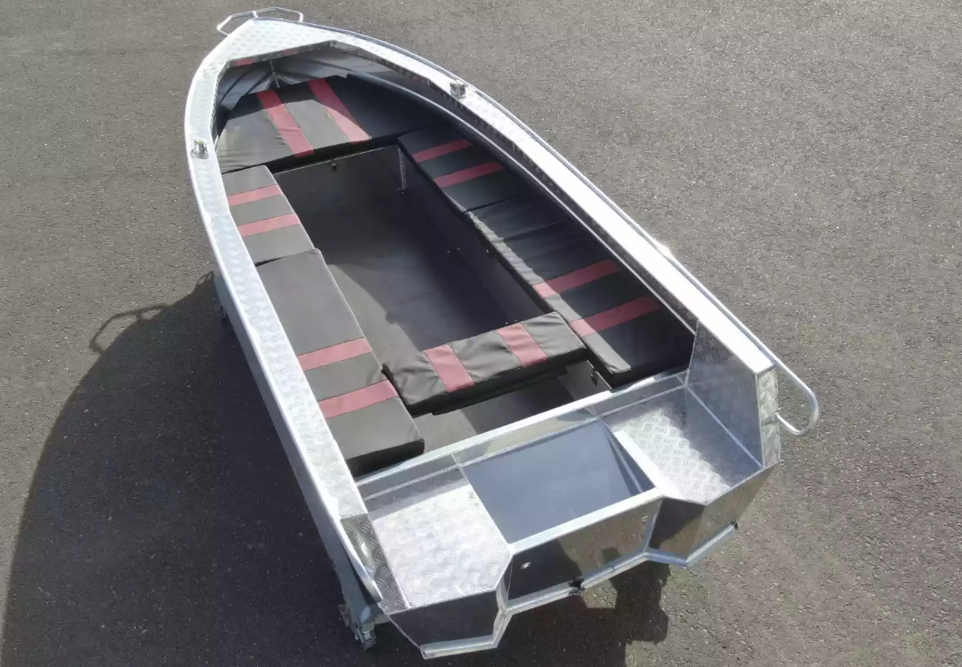 Алюминиевая лодка Wyatboat-390РМ увеличенный борт в Серпухове