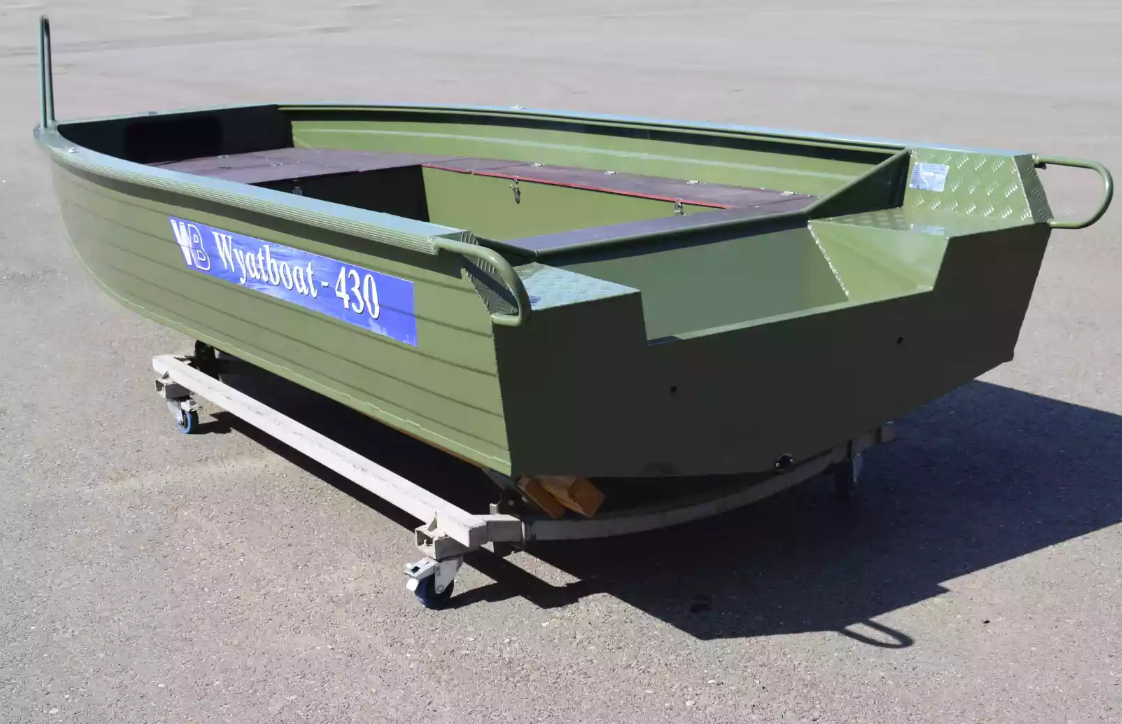 Алюминиевая лодка  Wyatboat-430 Master Fish в Серпухове