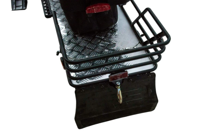 Снегоход MOTOLAND (МОТОЛЕНД) SNOWFOX 200 в Серпухове