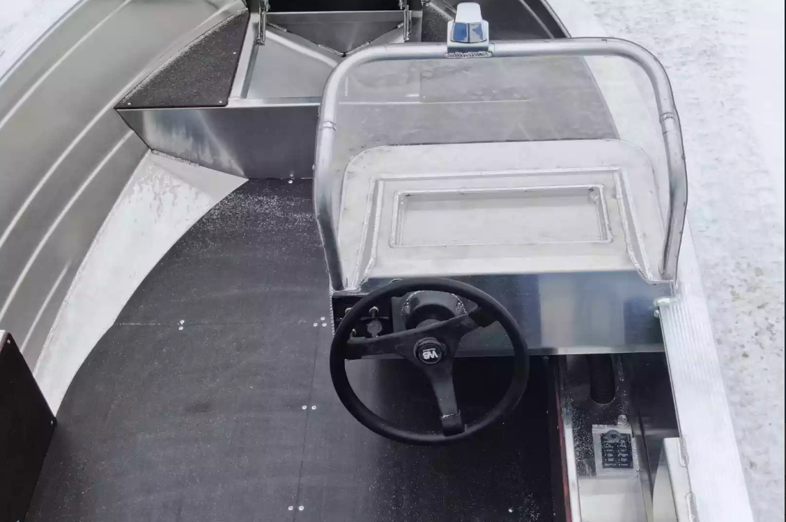 Алюминиевая лодка Неман-400 С в Серпухове