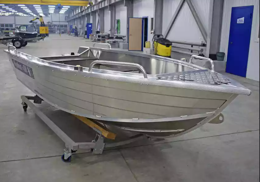 Алюминиевая лодка  Wyatboat-430 Р в Серпухове
