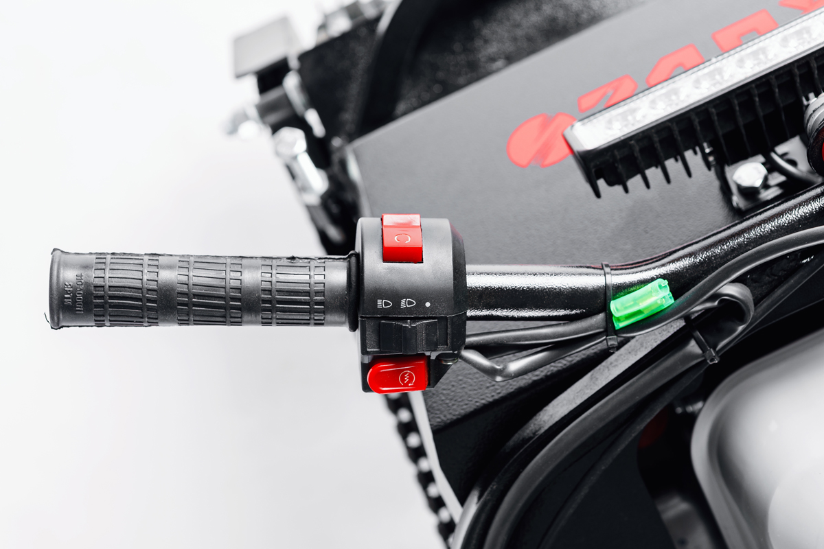 МОТОБУКСИРОВЩИК IKUDZO 1100/380 К7 в Серпухове