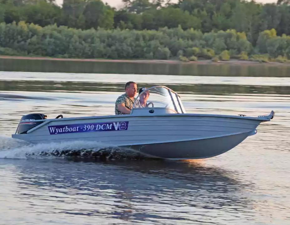 Алюминиевая лодка Wyatboat-390 DCM в Серпухове