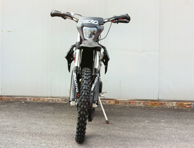 Мотоцикл JHLMOTO JHL Z3+ CB300 (175FMM) в Серпухове