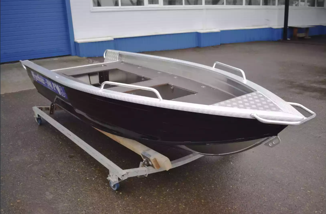Алюминиевая лодка Wyatboat-390РМ в Серпухове