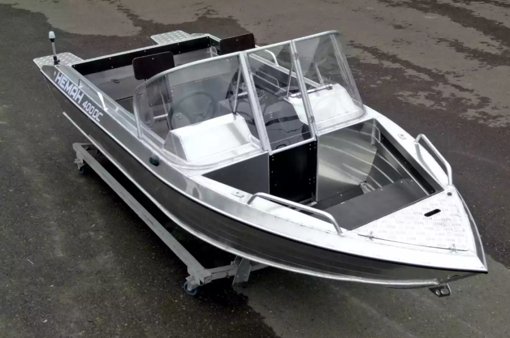Алюминиевая лодка  Neman-400 DC в Серпухове