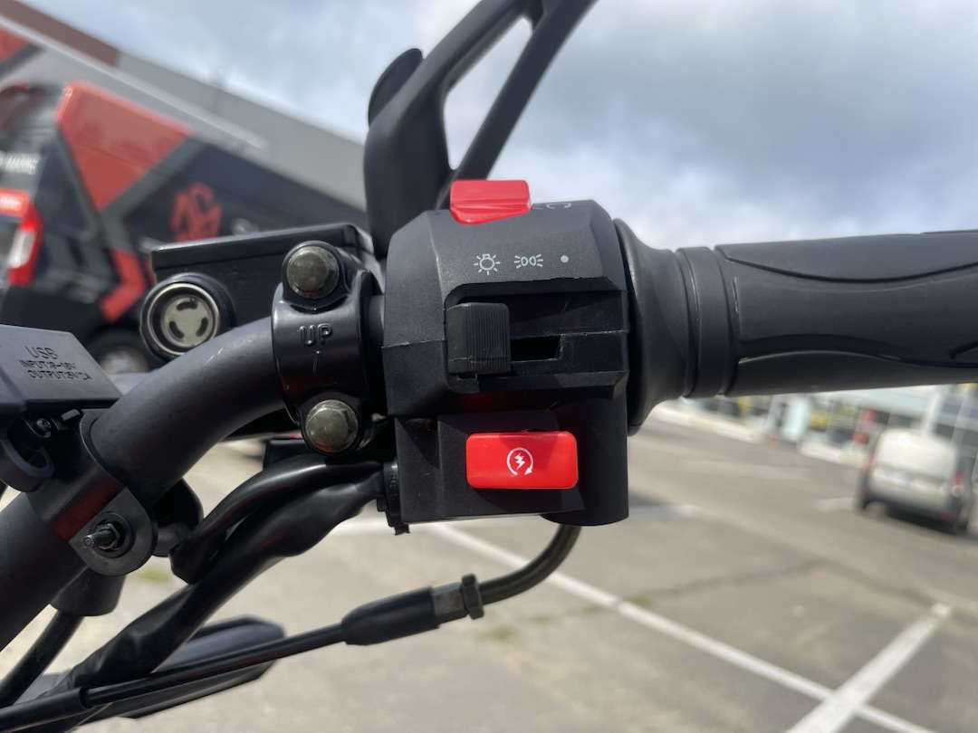 Мопед PROMAX CB150R (49) в Серпухове