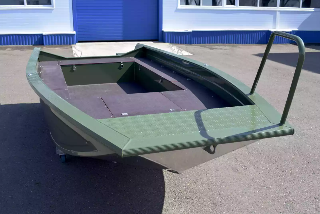 Алюминиевая лодка  Wyatboat-430 Master Fish в Серпухове