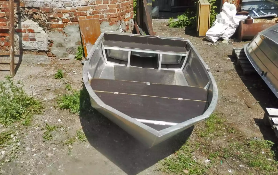 Алюминиевая лодка Вятка-Профи Вариант в Серпухове