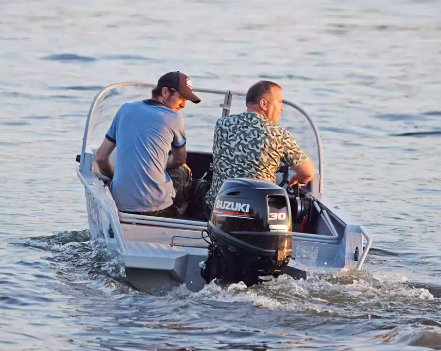 Алюминиевая лодка Wyatboat-390 DCM в Серпухове