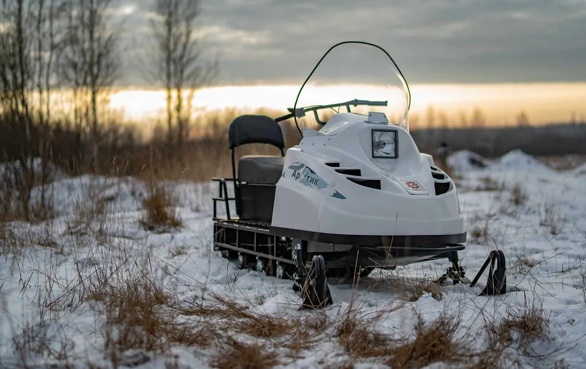 Снегоход БТС "АРКТИК 4Т" 18.5 л.с. э/зап, реверс, тормоз в Серпухове