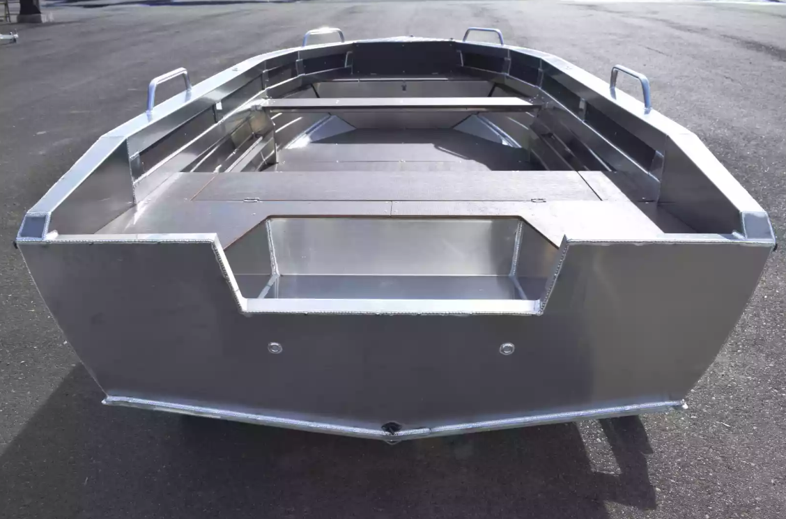 Алюминиевая лодка  Неман-480 Р в Серпухове