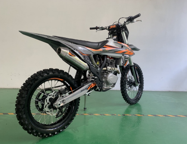Мотоцикл JHLMOTO JHL LX4 CB300RL (175FMN) в Серпухове