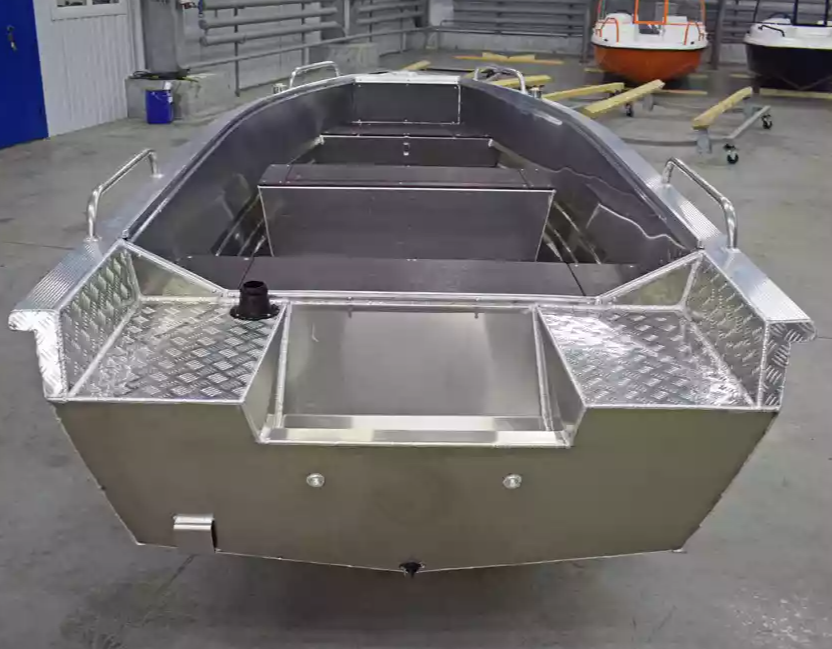 Алюминиевая лодка  Wyatboat-430 Р в Серпухове