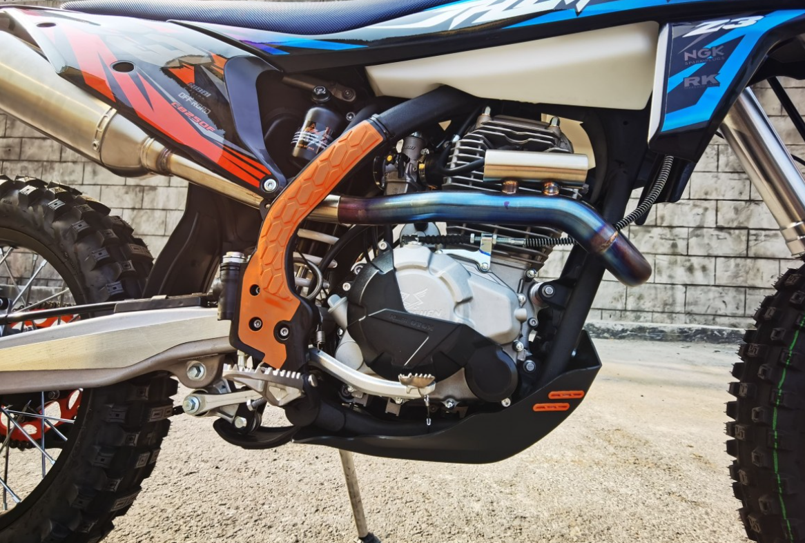 Мотоцикл JHLMOTO JHL Z3 CB250 (172FMM-3A) в Серпухове