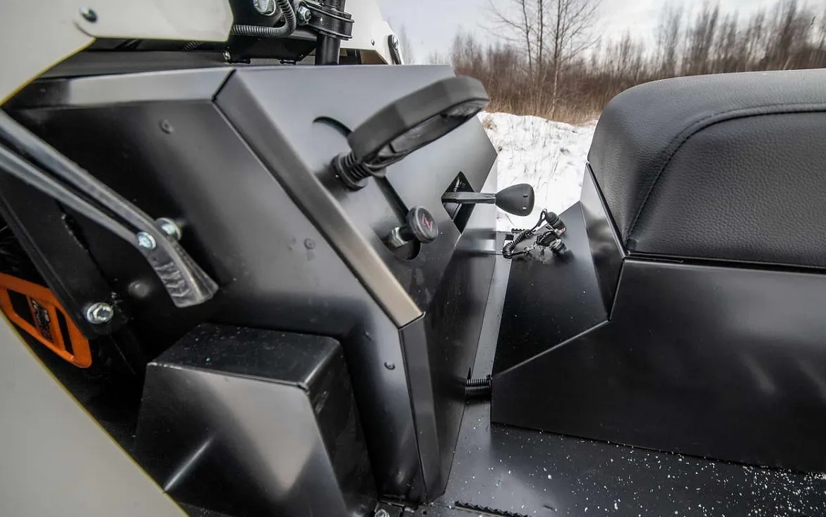 Снегоход БТС "АРКТИК 4Т" 18.5 л.с. э/зап, реверс, тормоз в Серпухове