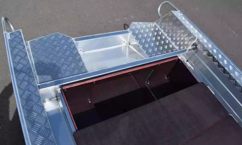 Алюминиевая лодка Wyatboat-390Р Fish в Серпухове