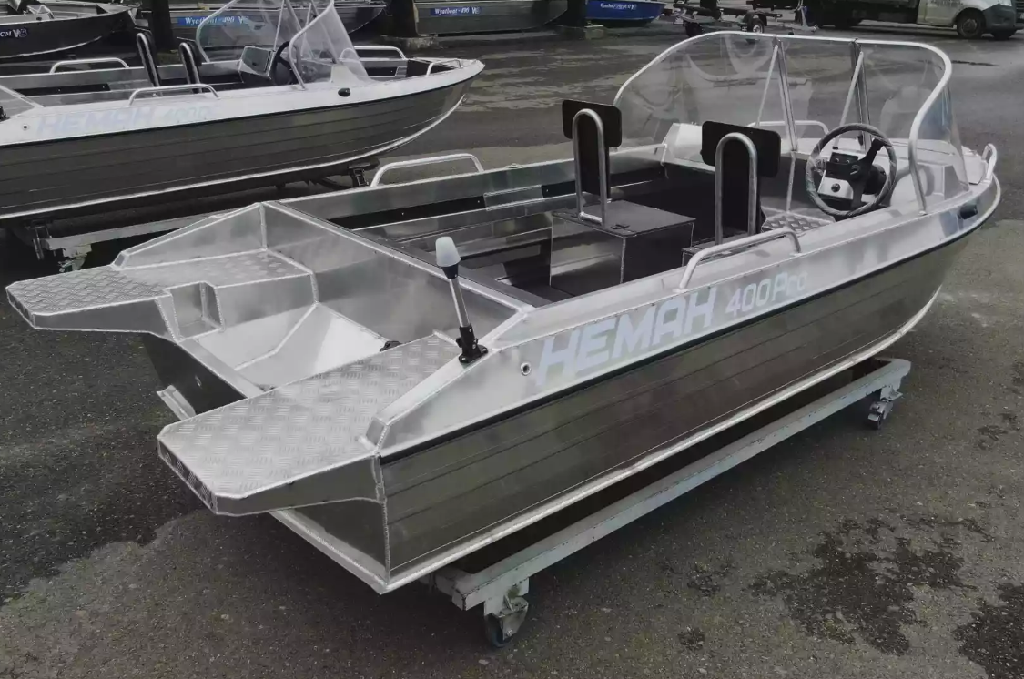 Алюминиевая лодка  Neman-400 PRO в Серпухове