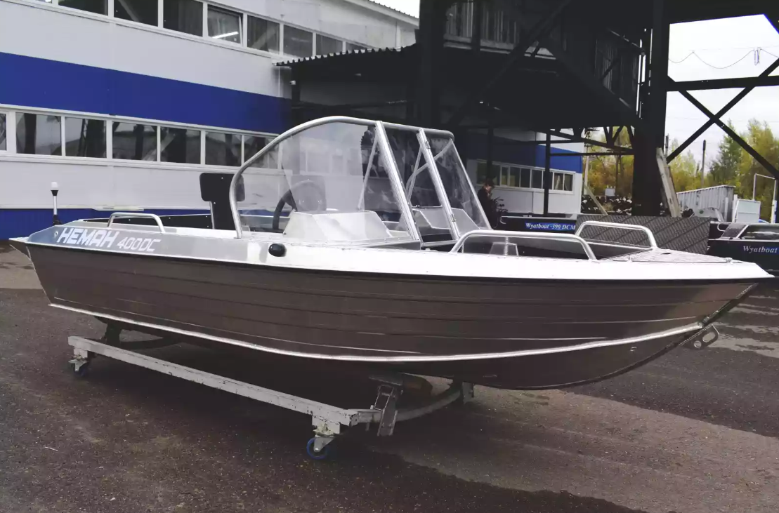 Алюминиевая лодка  Neman-400 DC в Серпухове