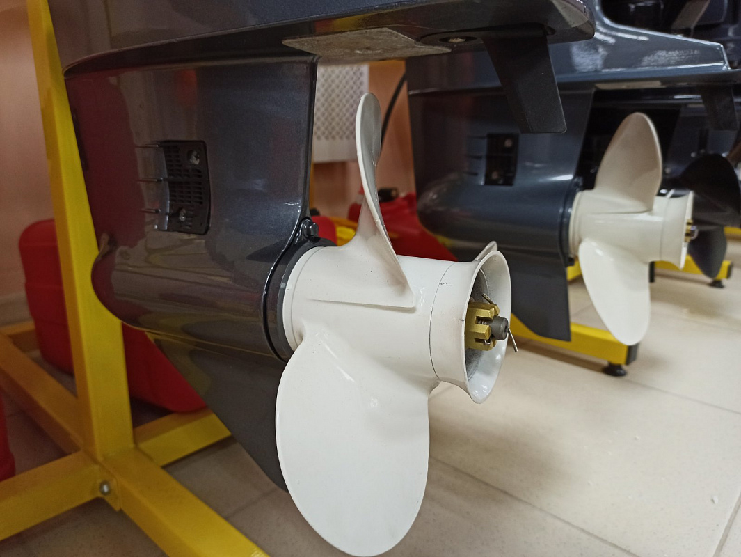 Лодочный мотор BREEZE T30S (2х тактный) в Серпухове