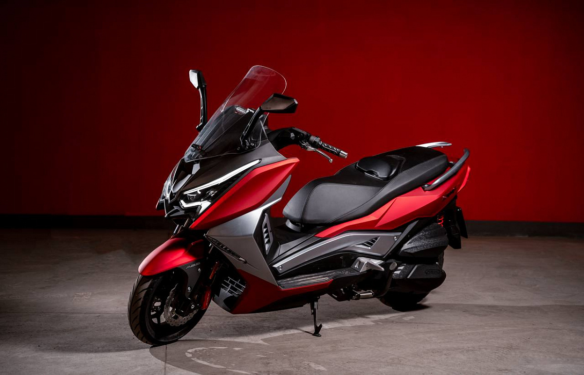 МАКСИСКУТЕР ARIIC 318 в Серпухове