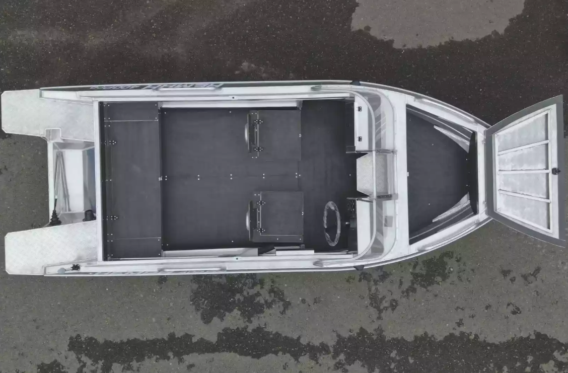 Алюминиевая лодка  Neman-400 PRO в Серпухове