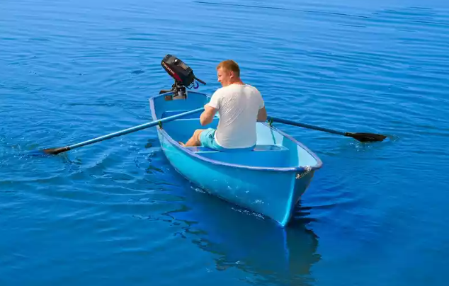 Стеклопластиковая лодка Омуль в Серпухове