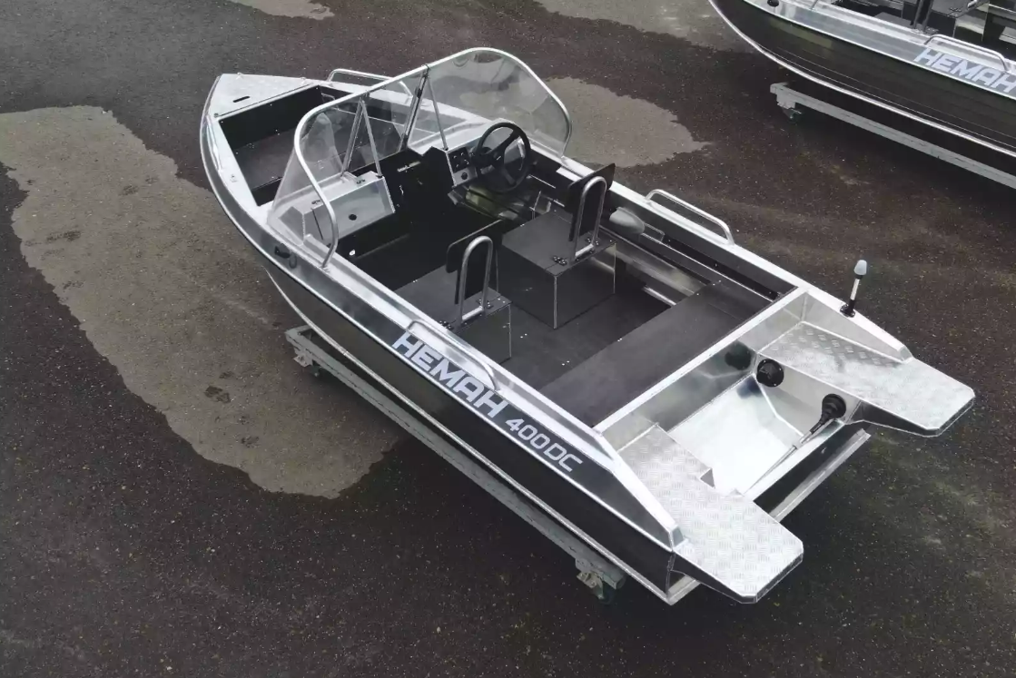 Алюминиевая лодка  Neman-400 DC в Серпухове