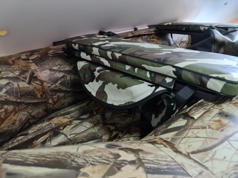 КОМПЛЕКТ МЯГКИХ НАКЛАДОК С СУМКОЙ ДЛЯ ЛОДОК 80Х20 КАМУФЛЯЖ в Серпухове