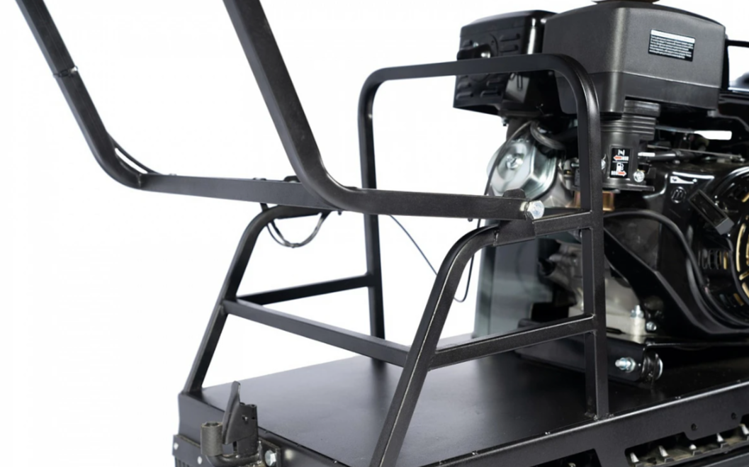 Мотобуксировщик БУРЛАК-M2 LFS 13 л.с. с эл/зап (передний привод, склизы) в Серпухове