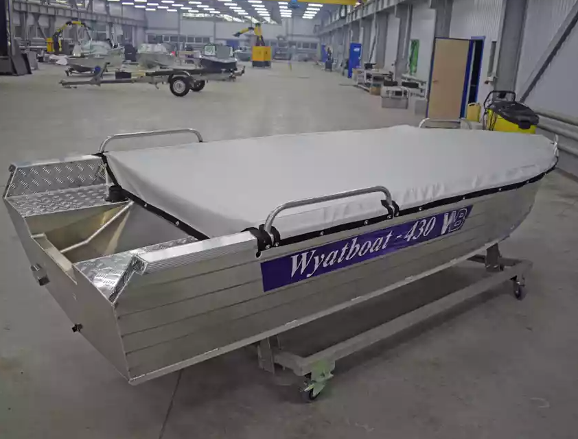 Алюминиевая лодка  Wyatboat-430 Р в Серпухове