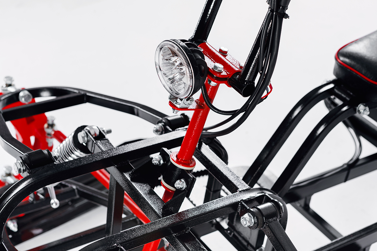 Лыжный модуль IKUDZO с подогревом ручек пластиковые лыжи в Серпухове