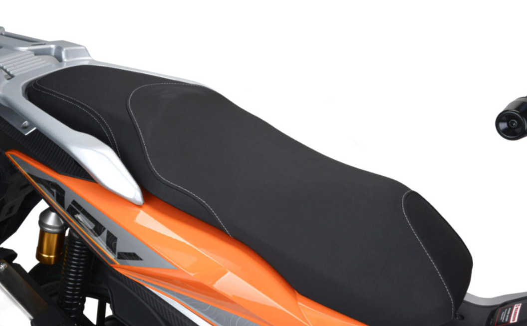 Скутер MOTOLAND (МОТОЛЕНД) T-MAX 150 в Серпухове