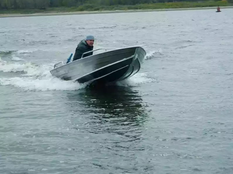 Алюминиевая лодка Wyatboat-390 M в Серпухове