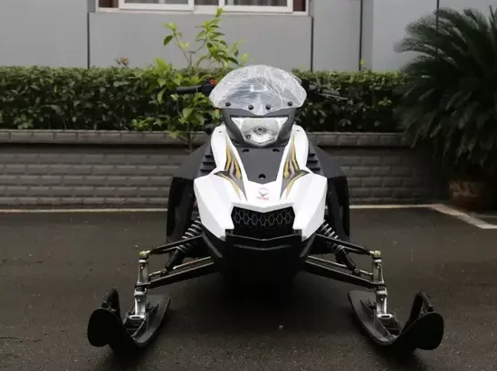 Снегоход ULAR 220 в Серпухове