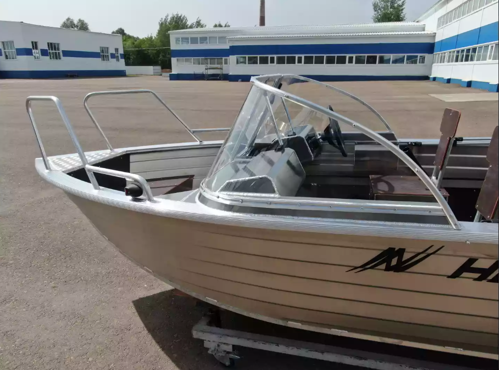 Алюминиевая лодка  Неман-400 DCM NEW в Серпухове