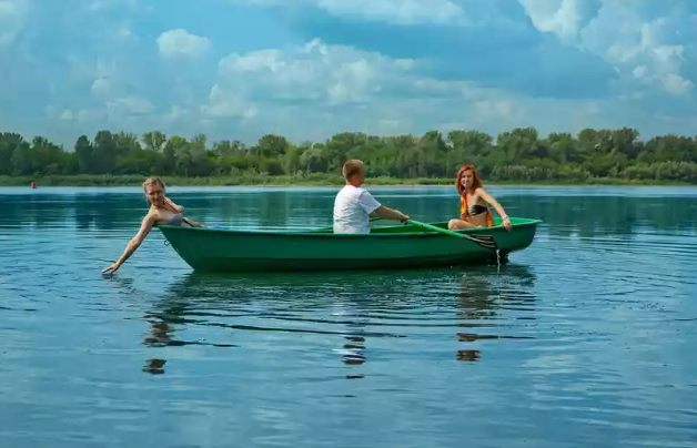 Стеклопластиковая Лодка Голавль в Серпухове