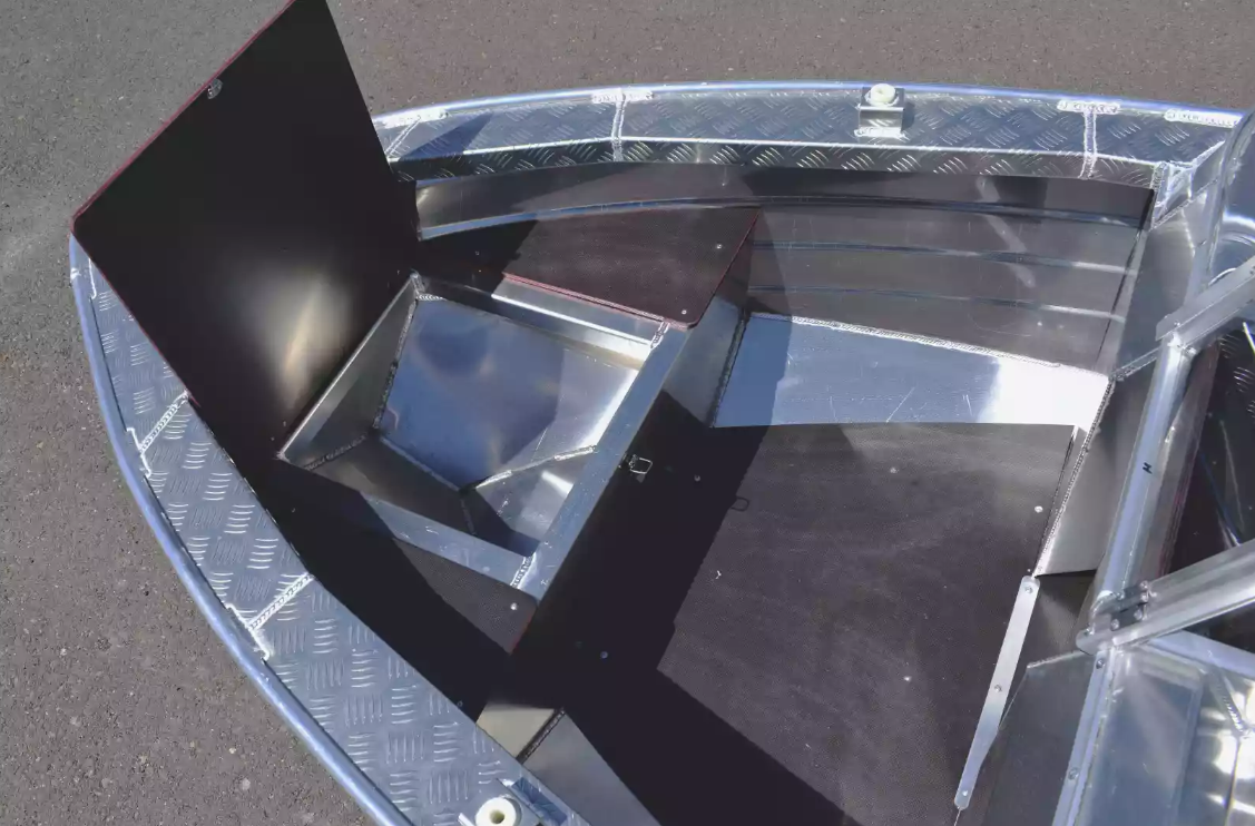 Алюминиевая лодка Wyatboat-390 DCM в Серпухове