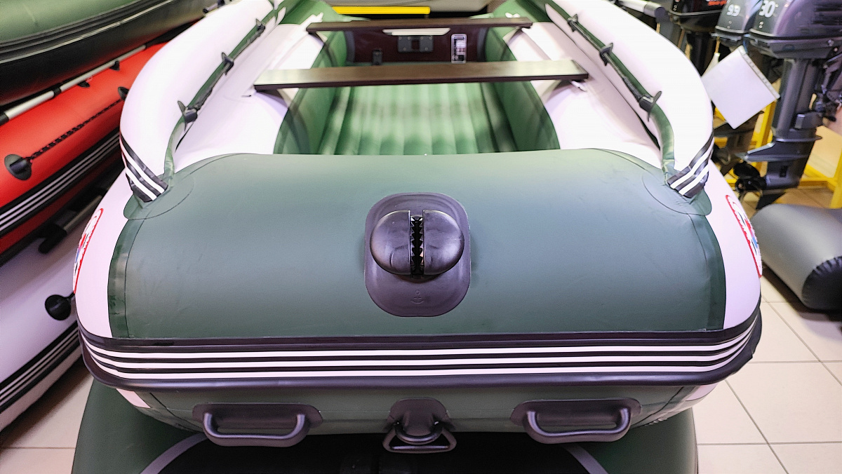 Лодка MISHIMO FAMILY PRO 390 в Серпухове