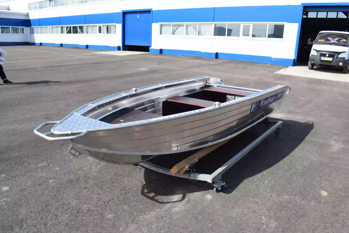 Алюминиевая лодка Wyatboat-390 P в Серпухове