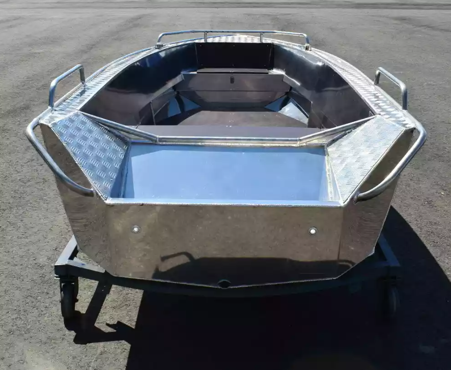 Алюминиевая лодка  Wyatboat-430М в Серпухове